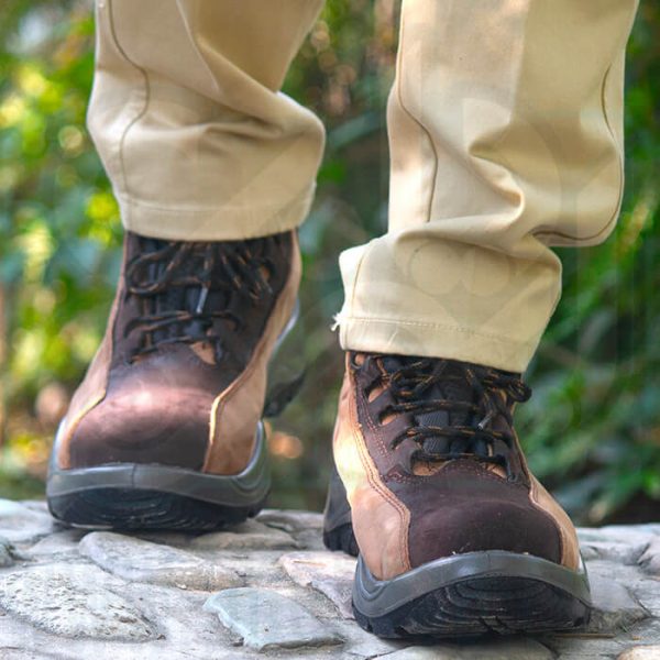 کفش مهندسی مردانه نبوک